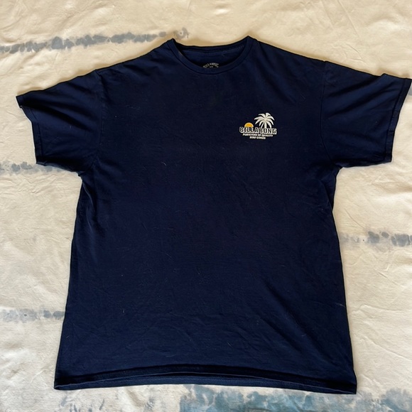 Good condition. Sz L Billabong tshirt. Dark blue - Picture 1 of 2